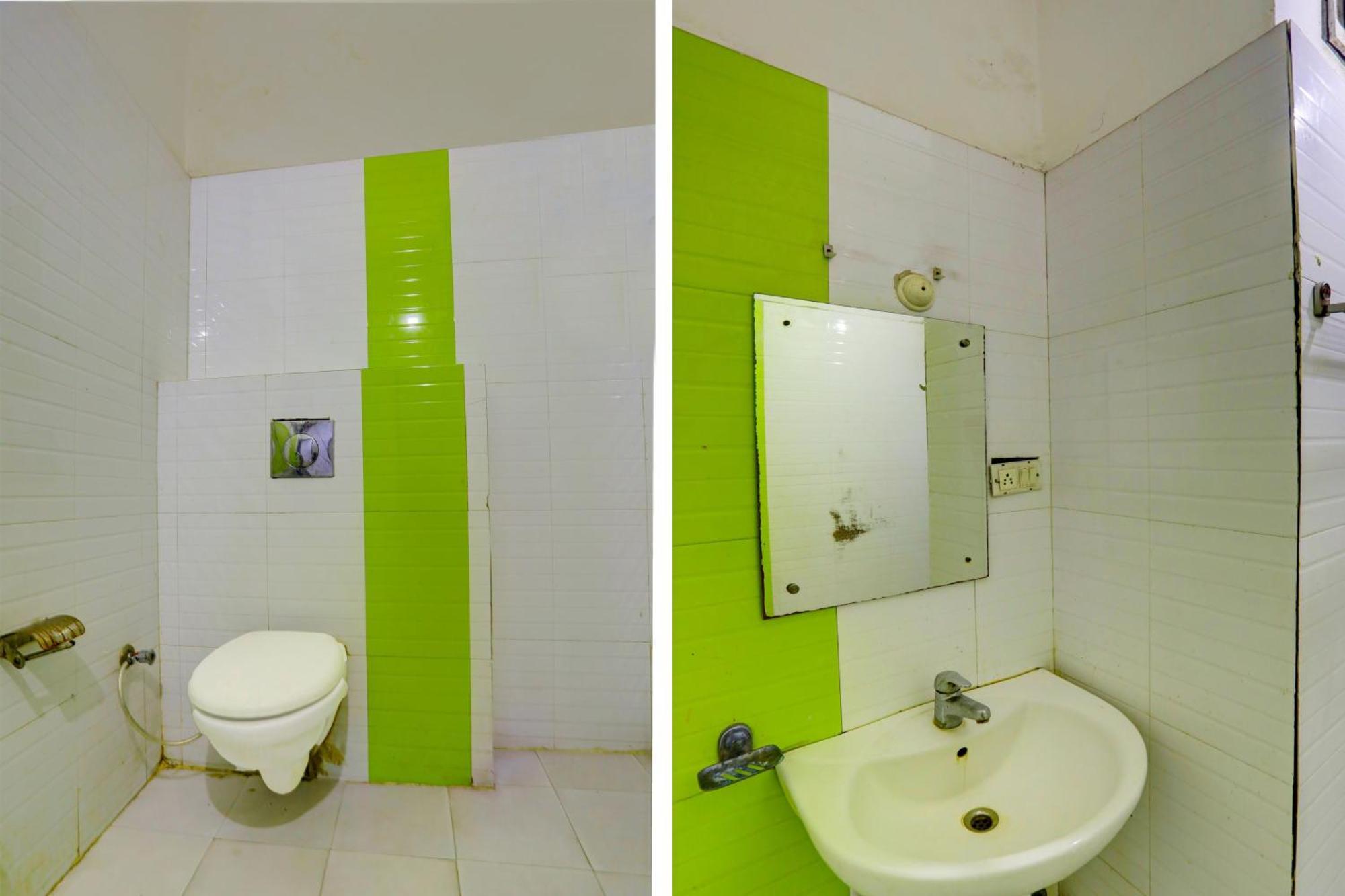 לקנאו Hotel Monarch Inn מראה חיצוני תמונה